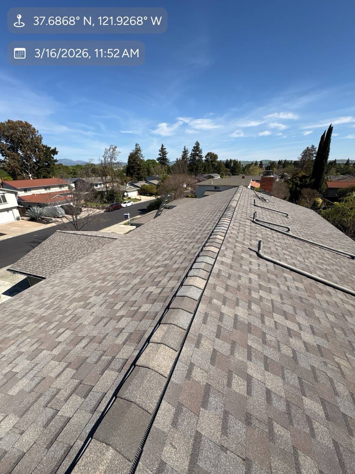 CertainTeed Landmark Solaris in Weathered Wood — roof replacement, Pleasanton (photo 4)