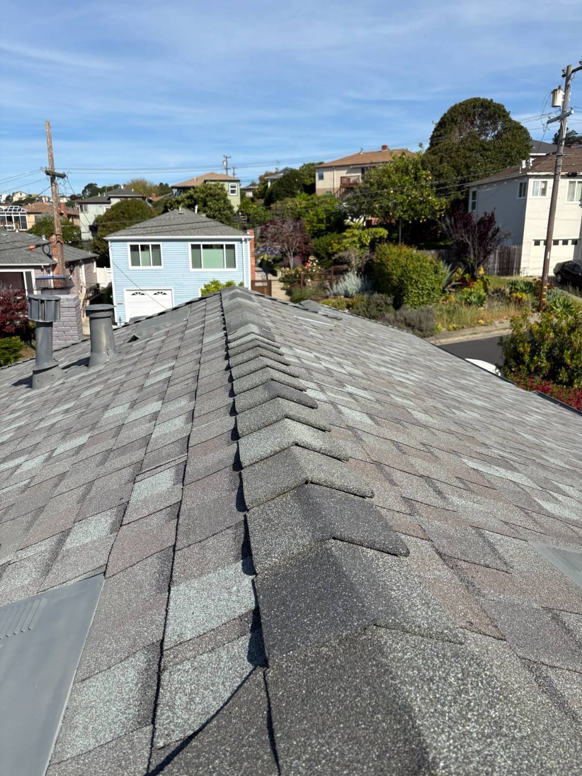 CertainTeed Landmark Pro Solaris in Max Def Georgetown — roof replacement, El Cerrito (photo 13)
