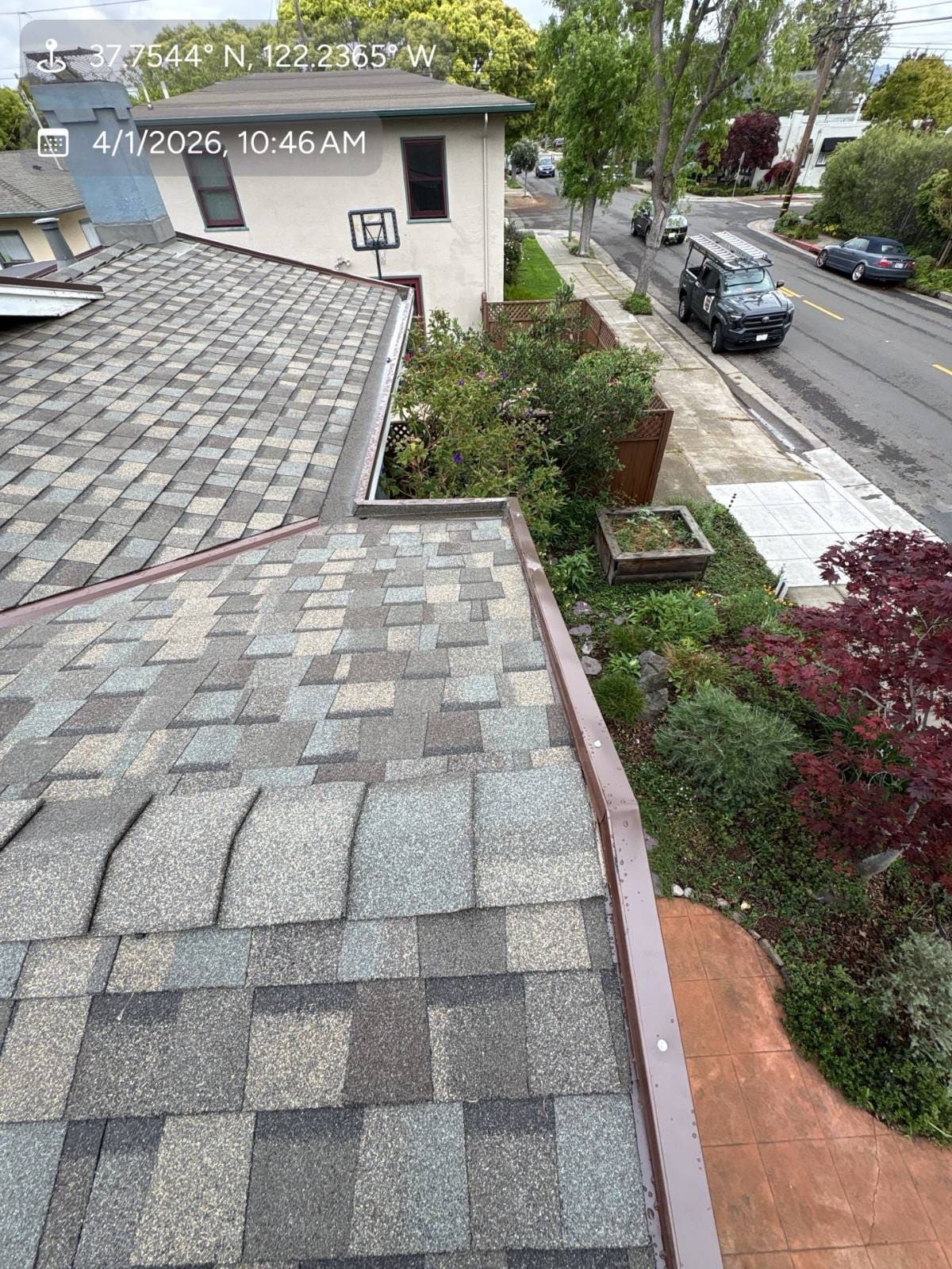 CertainTeed Landmark Pro Solaris in Max Def Weathered — roof replacement, Alameda (photo 13)