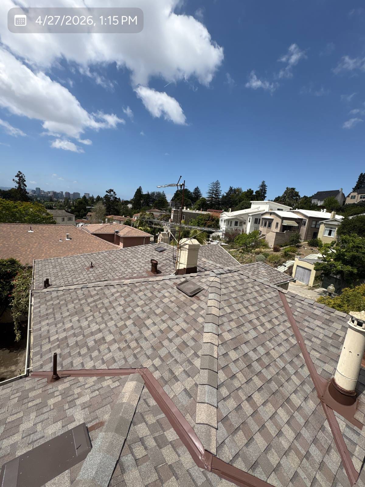 CertainTeed Landmark Solaris in Weathered Wood — roof replacement, Oakland (photo 7)