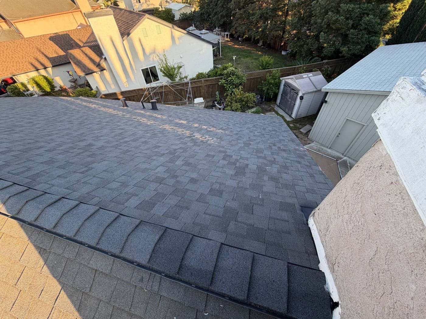 CertainTeed Landmark Solaris in Moire Black — roof replacement, Oakley (photo 4)