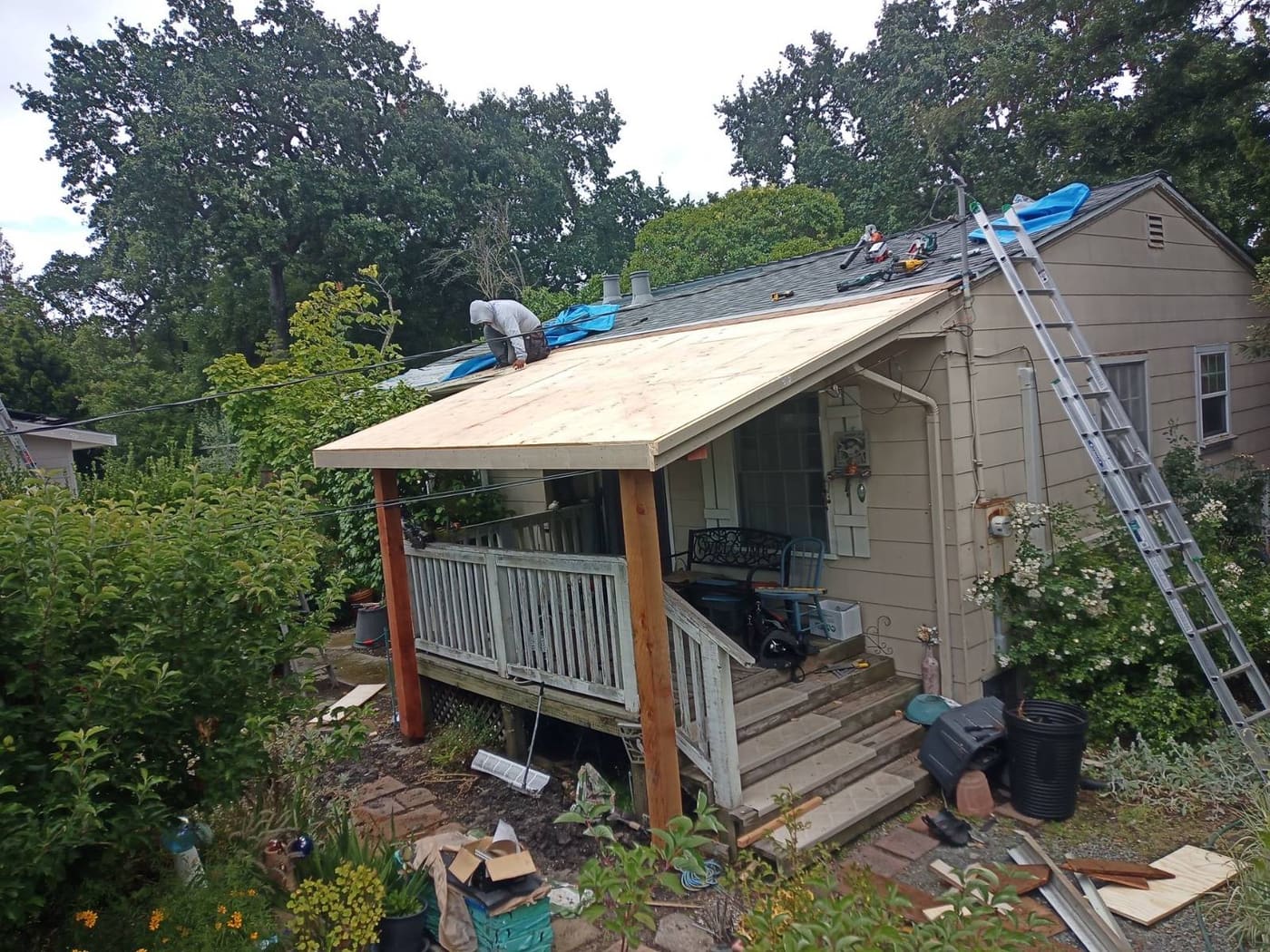 CertainTeed Landmark Solaris in Georgetown Gray — roof replacement, Lafayette (photo 4)