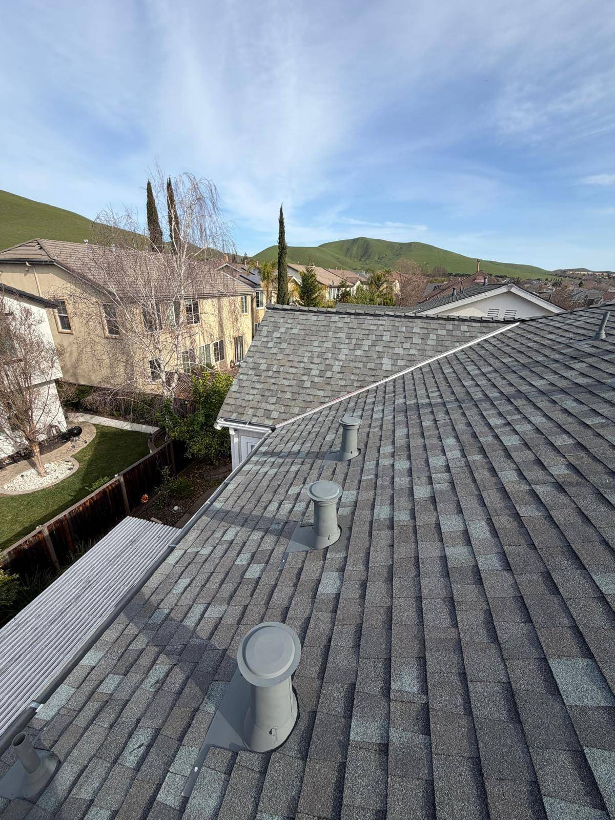 CertainTeed Landmark Pro Solaris in Max Def Georgetown Gray — roof replacement, San Ramon