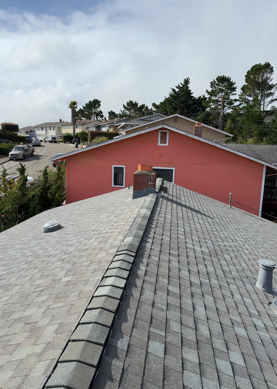 CertainTeed Landmark Solaris in Georgetown Gray — roof replacement, San Bruno (photo 8)