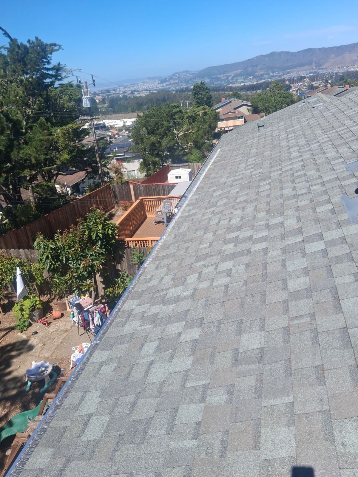 CertainTeed Landmark Solaris in Georgetown Gray — roof replacement, San Bruno (photo 4)