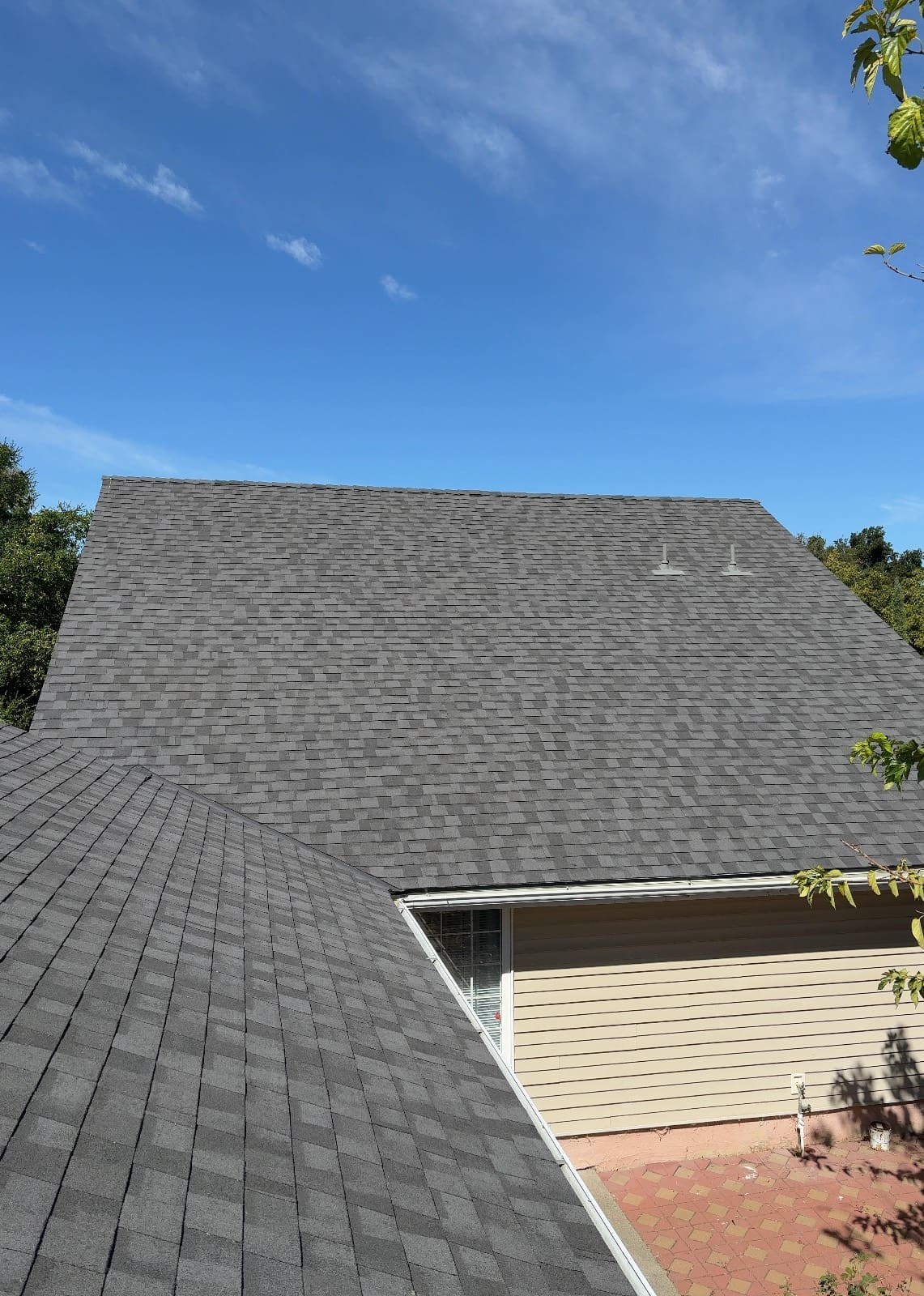 CertainTeed Landmark Solaris in Moire Black — roof replacement, Concord