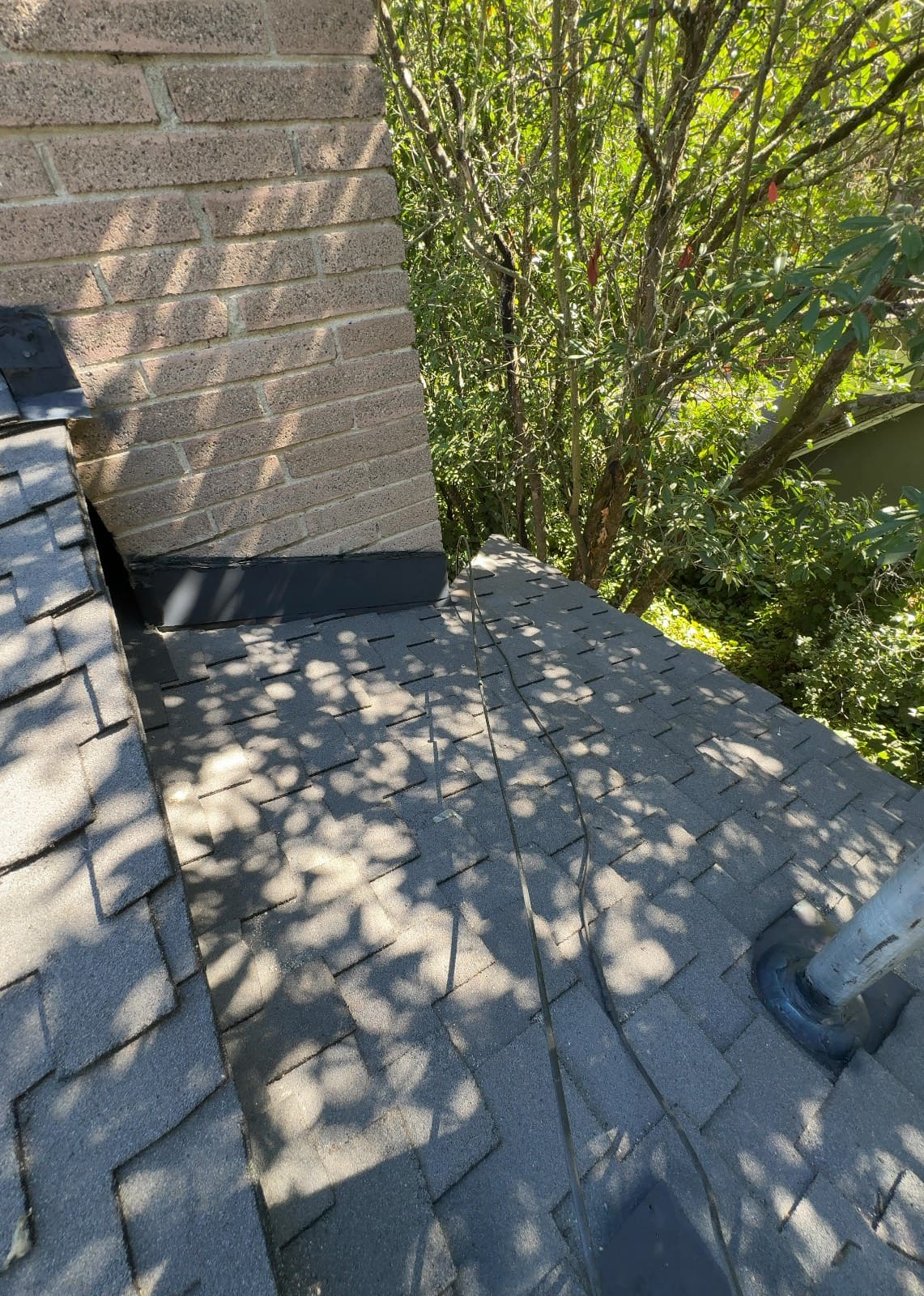 CertainTeed Presidential TL Solaris in Charcoal Black — roof replacement, Orinda (photo 8)