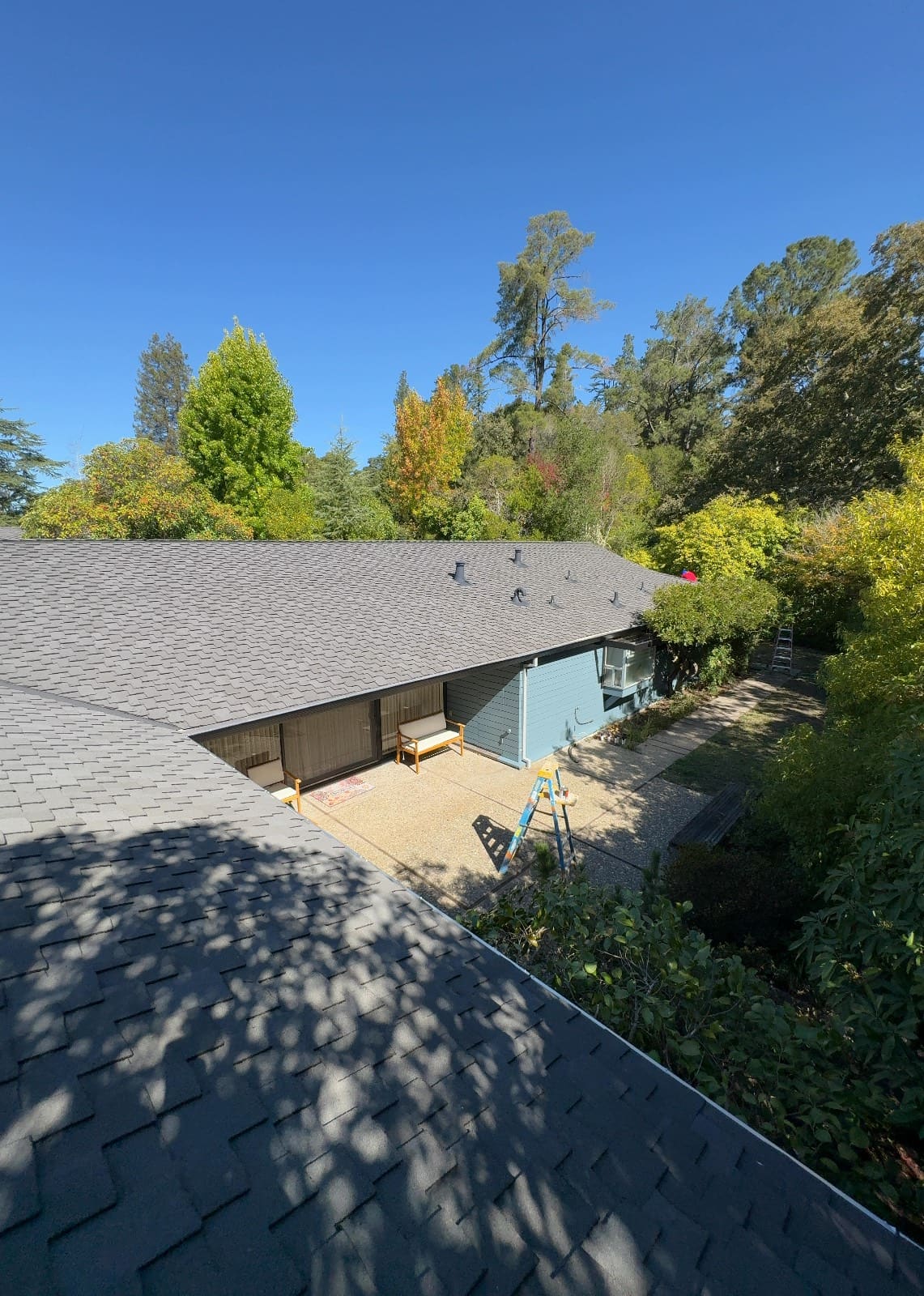 CertainTeed Presidential TL Solaris in Charcoal Black — roof replacement, Orinda (photo 5)