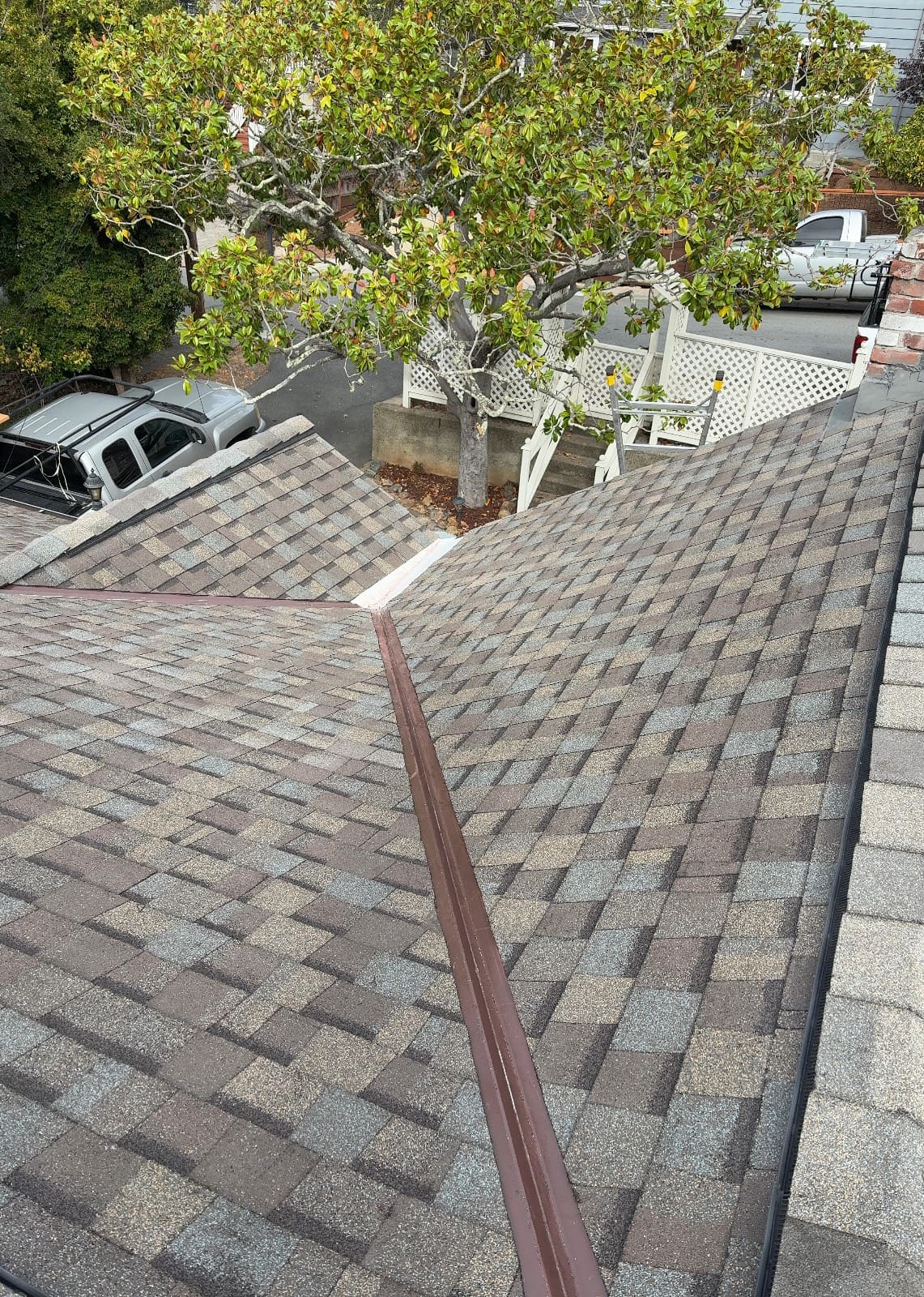 CertainTeed Landmark Pro Solaris in Max Def Weathered Wood — roof replacement & skylight installation, Belmont (photo 20)