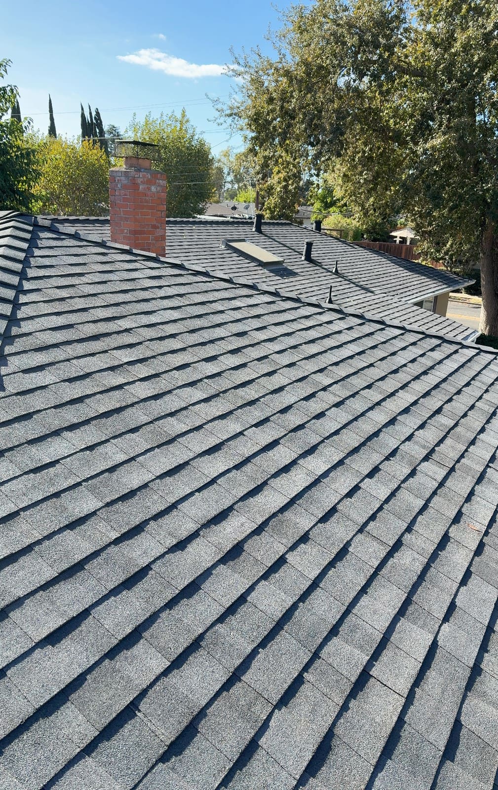 CertainTeed Landmark Pro Solaris in Max Def Moire Black — roof replacement, Concord (photo 12)