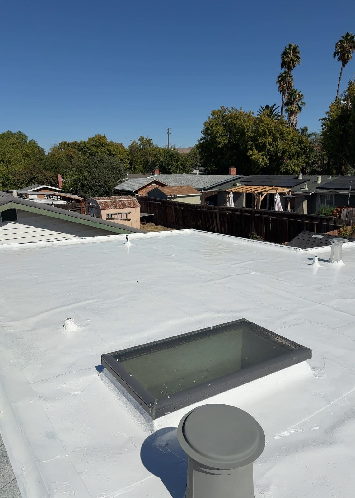 CertainTeed Landmark Solaris in Silver Birch — pitched & flat roof replacement, Concord (photo 8)