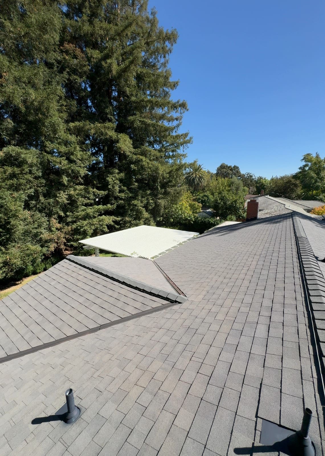 CertainTeed Landmark Solaris in Graphite Gray — roof replacement, Walnut Creek (photo 12)