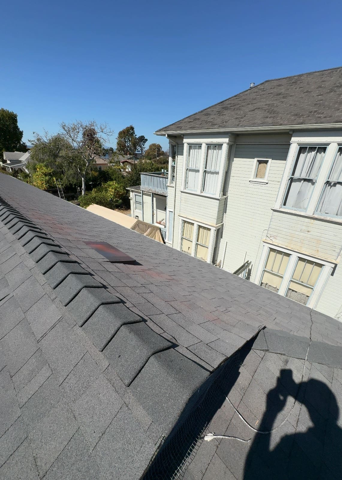 CertainTeed Landmark Solaris in Graphite Gray — roof replacement, Berkeley (photo 16)