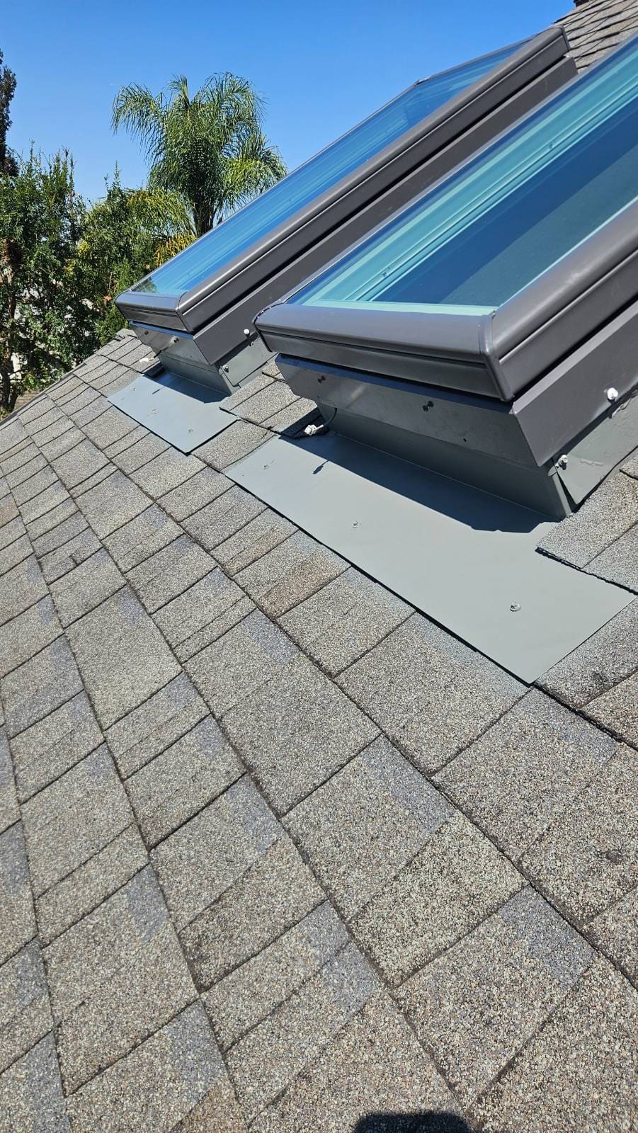 CertainTeed Landmark Pro Solaris in Max Def Moire Black — roof replacement, Oakland (photo 5)
