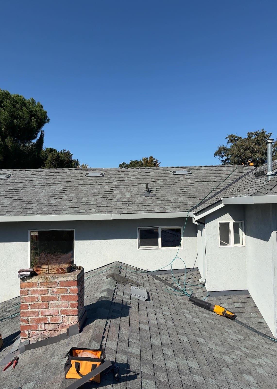 CertainTeed Landmark Solaris in Georgetown Gray — roof replacement, Walnut Creek (photo 10)